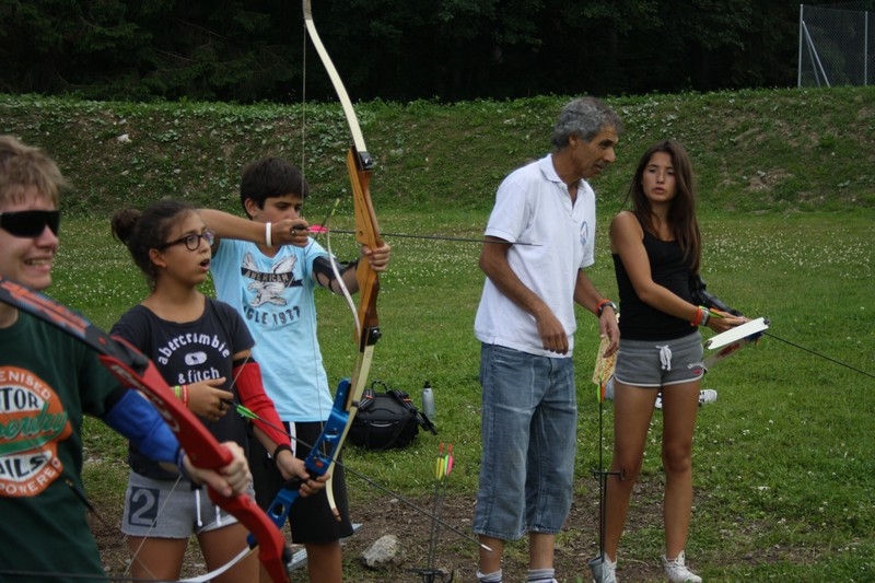 Village Camps International Summer Camp Leysin, Switzerland 2025-08-09 https://www.villagecamps.com/journals_admin/images/698-13-archery (2).jpg